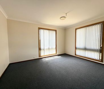 Four Bedroom Home! - Photo 2