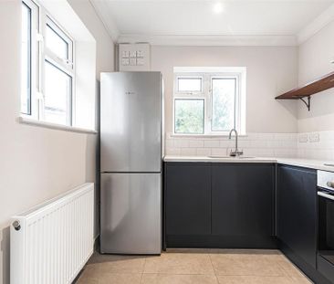 1 bedroom maisonette to rent - Photo 2