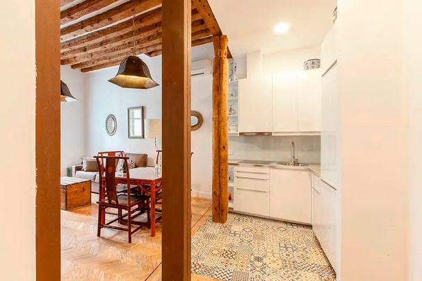 Calle de la Montera, Madrid, Community of Madrid 28013 - Photo 1