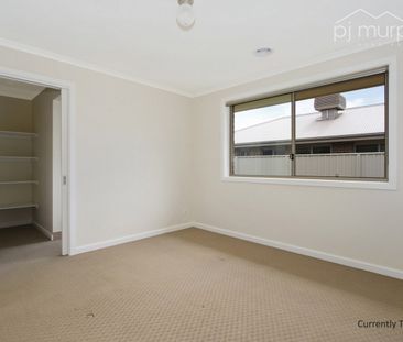 27 Parnaby Street, Wodonga VIC 3690 - Photo 2