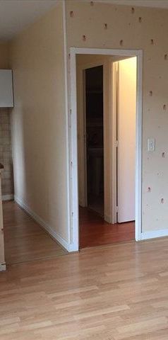 Appartement à louer 2 pièces - 34 m2 ISSOUDUN - 36 - Photo 1