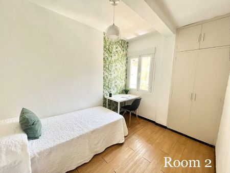 Avenida de la Paz, Sevilla, Andalusia 41013 - Photo 4