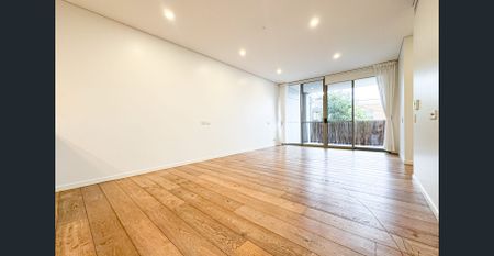 New Renovated Family House Available Now - Photo 5