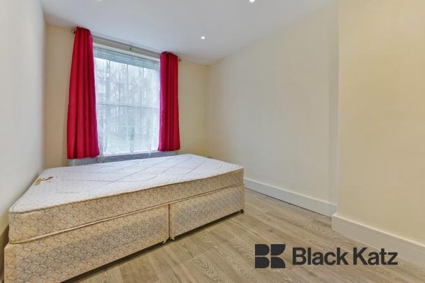 Recently Refurbished, Contemporary & Stylish - Photo 1