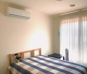 3 Bed, 2 Bath - Photo 5