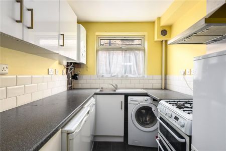1 bedroom flat to rent - Photo 5