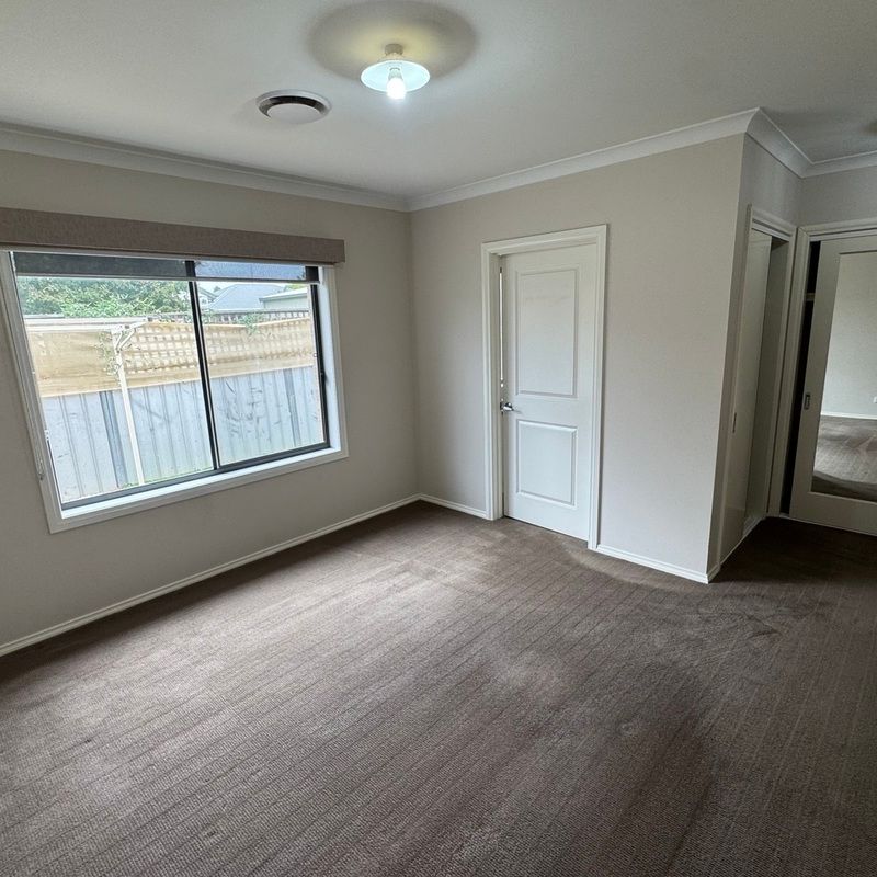 Secure, modern & close to GV Health - Photo 1