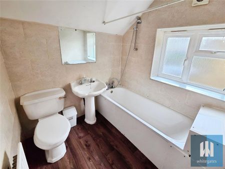 3 bedroom semi-detached house to rent - Photo 2