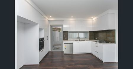 MODERN 2 x 2 APARTMENT - Photo 4