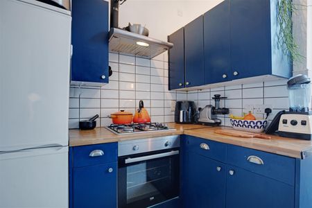 Flat To Let - Photo 5