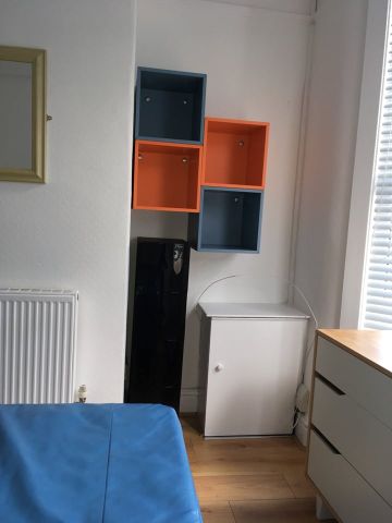 3 Bed Terraced House, Gwenfron Road, L6 - Photo 3