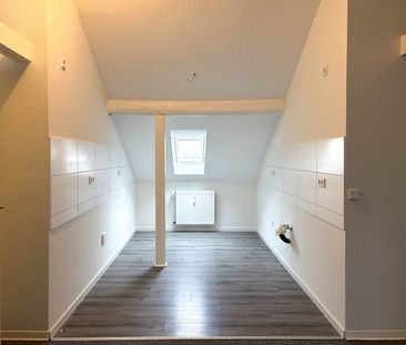 Außergewöhnlich Wohnen unterm Dach: Mietwohnung mit vier Zimmern in... - Photo 5