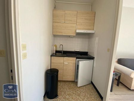 Location Appartement 1 pièce 24m² BLOIS 41000 - Photo 5