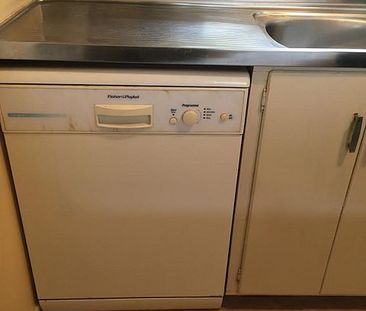 Ready to move in - easy maintenance unit - Photo 2