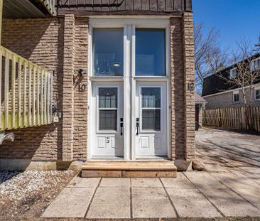 For Lease - 12 King's Court Unit# Upper, Orillia, Ontario - Photo 2
