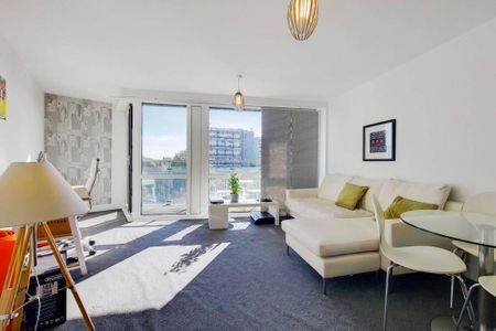 1 bedroom flat to rent - Photo 2