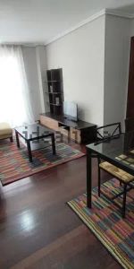 Alquiler de piso en Avenida de la Libertad - Foto 3