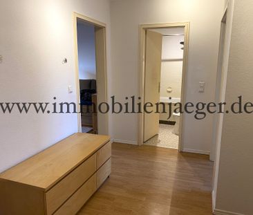 Glashütte - gepflegte Wohnanlage - großzügige Dachwohnung mit Küche... - Foto 4