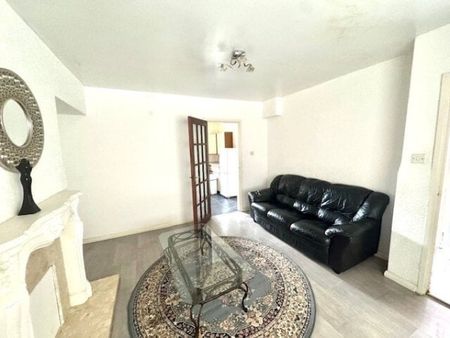 Burrows Avenue, Beeston, NG9, Property for rent - Photo 2