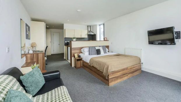 Gold Studio XL - Photo 1