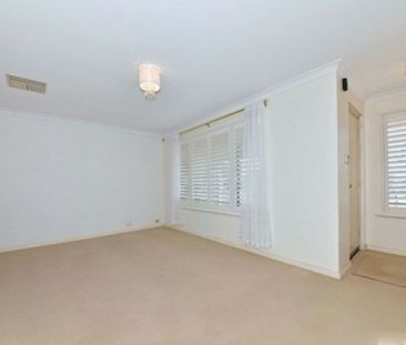 Charming Edgewater Rental at Unbeatable Price! - Photo 2