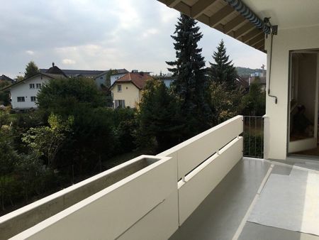 Modern 4.5-room apartment, quiet but centrally located - Photo 5