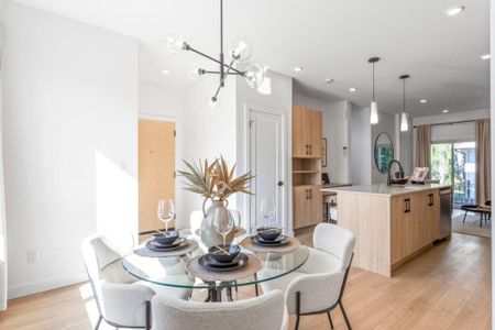 Edmonton Unfurnished townhouse Rental in West Jasper Place - Bright & Modern 3 Bed Main Floor Suite in The Onyx | West Edmonton - Photo 5