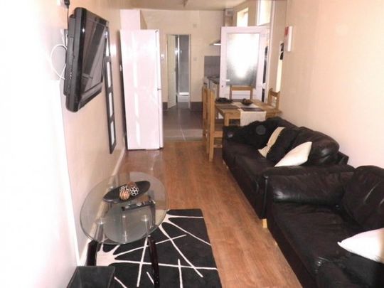 70A Raddlebarn Rd - Photo 1