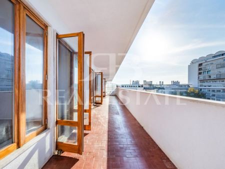 Luxury Apartment for rent in Avenida de Roma (Alvalade), Lisbon - Photo 3