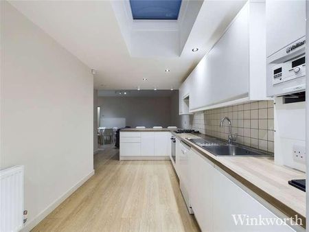 Carlisle Avenue, London, W3 - Photo 5