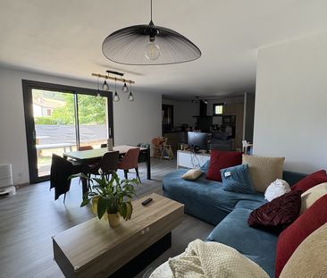 Location Maison 3 pièces 74m² ST AMANT TALLENDE 63450 - Photo 1