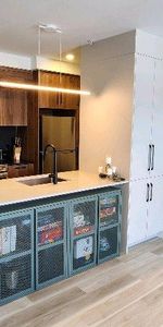 3 1\2 à céder pour le 1er juillet - dernier étage - Photo 3