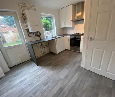2 bedroom terraced house to rent - Photo 4