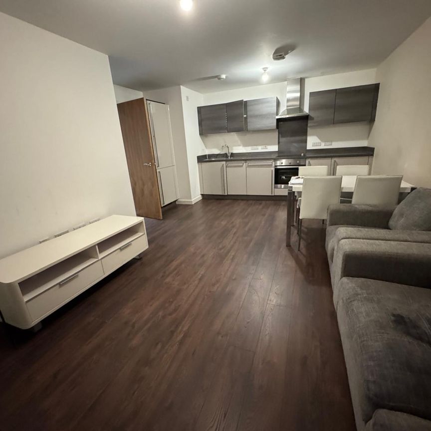 2 Bed Flat, The Riverside, M5 - Photo 1