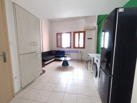 Studio/Γκαρσονιέρα για ενοικίαση - Άνω Πόλη - Φωτογραφία 2
