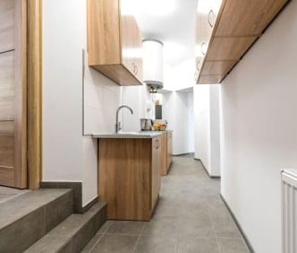 Pokój, ul. 28 Czerwca 1956 r. - Zdjęcie 4