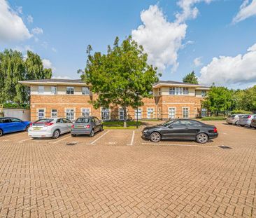 Studio to rent - Photo 6