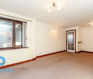 2 bed Detached Bungalow for Rent - Photo 3