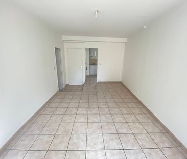 Location Appartement 2 pièces 42m² - Photo 5