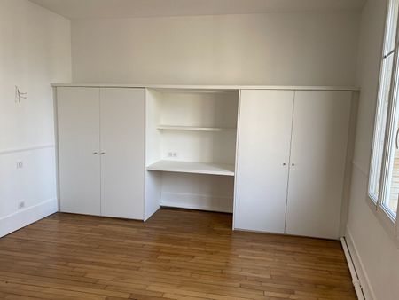 Location Appartement 3 pièces 72m² - Photo 2