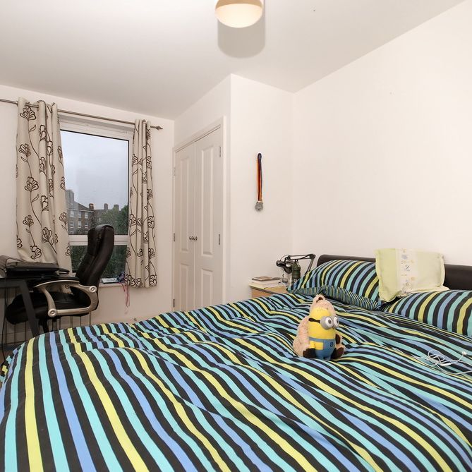 5 Tarves Way, Greenwich, SE10, London - Photo 1