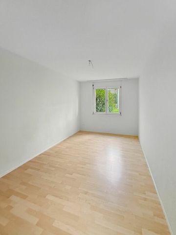 Attraktive 4.5-Zimmer-Gartenwohnung in Oberbipp zu vermieten (1x TG-Einstellplatz inklusive!) - Foto 3