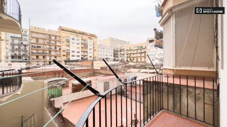 3-bedroom apartment for rent in Sant Antoni, only workers, bills included - Foto 2
