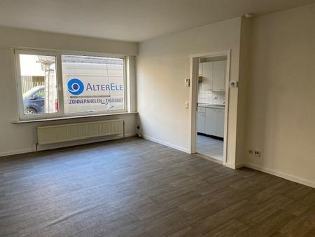 Gelijkvloers appartement met tuin - Foto 4