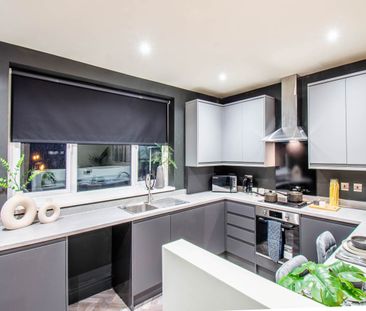 Woodville Mount (room 6), Middleton Park, Leeds - Photo 5
