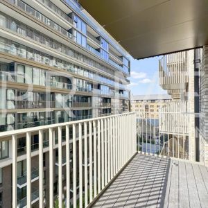 8 Casson Square, Southbank Place, London - Photo 3