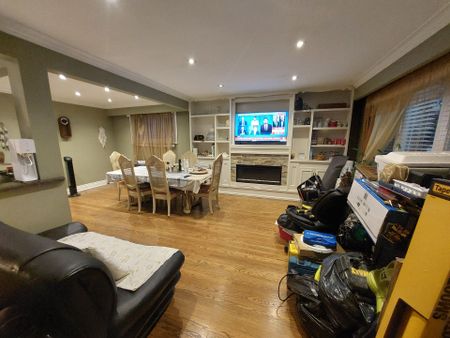 For Lease - 48 Lozoway Drive Unit# Main and Upper, Toronto, Ontario - Photo 5