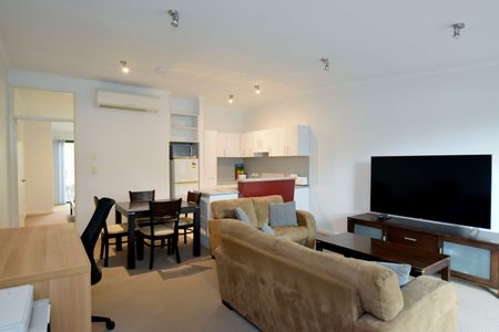 FULLY SELF CONTAINED MODERN UNIT IN THE CITY! - Photo 3