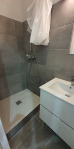 Location Appartement 3 pièces 48m² AUBAGNE 13400 - Photo 4