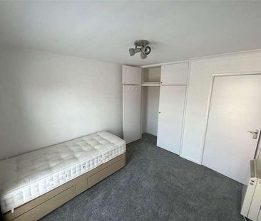 Brook Court, Middlebridge Street, Romsey, SO51 - Photo 4